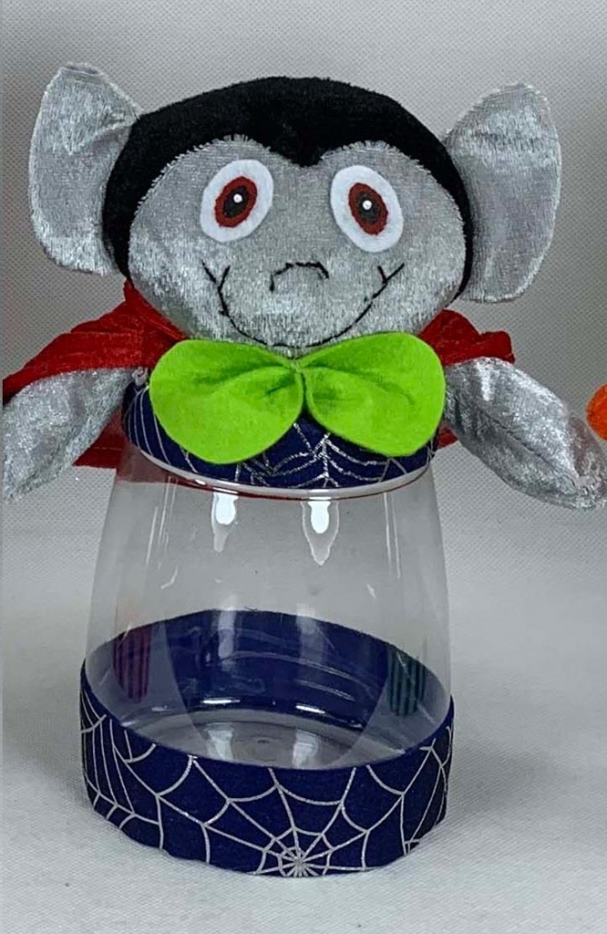 10" VAMPIRE HALLOWEEN CANDY JAR - Click Image to Close