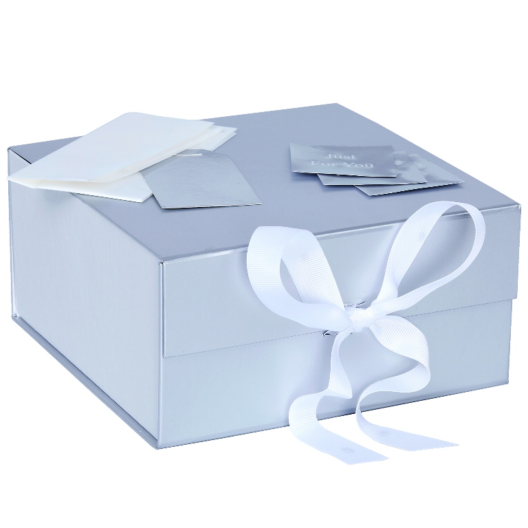 Medium Silverflat Gift Box - Click Image to Close
