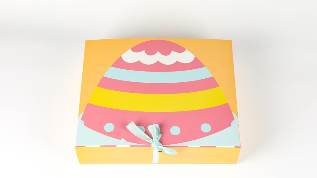Easter Egg Gift Box 31 x 24.5 x 8cm - Click Image to Close