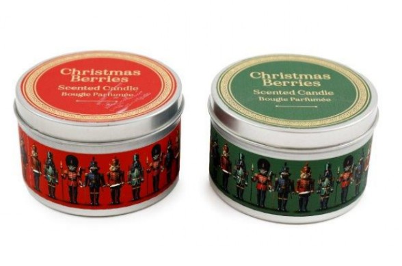 Christmas Cat/Dog Nutcracker Tin Candle 7.5x5cm - Click Image to Close
